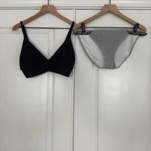 Aerie Bikini Swimsuit Set Triangle Top Striped Ruffle Bottom Black White Padding